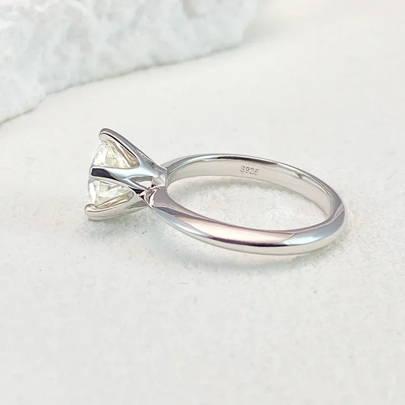 Anillo NeeTim de moissanita de 0,5-5 quilates para mujer, Plata de Ley 925 con chapado en oro blanco, joyería de compromiso con para boda