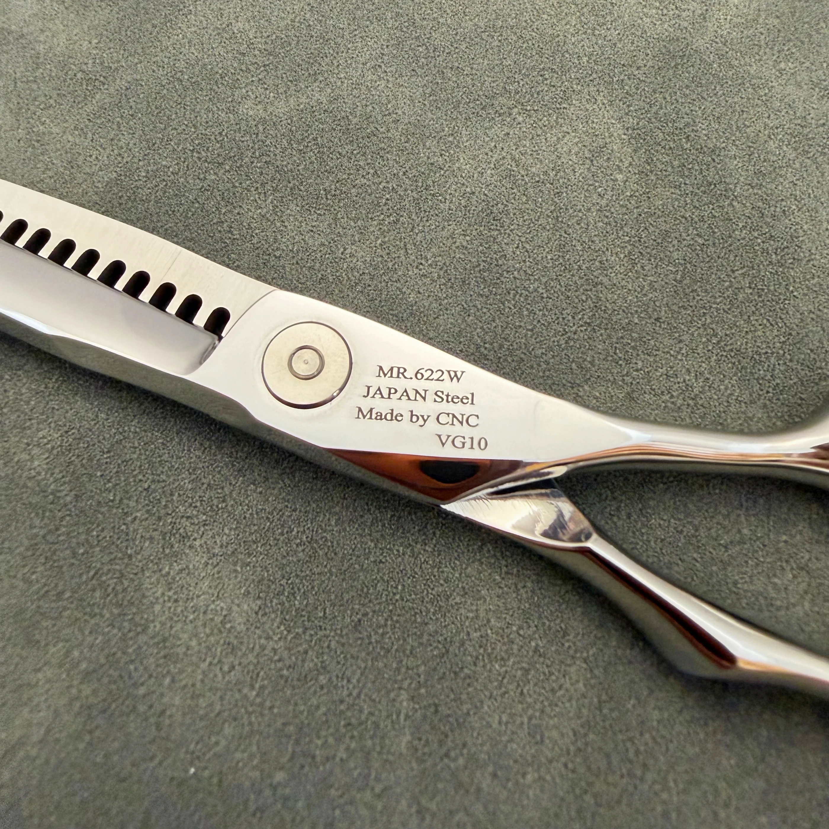 Tijeras profesionales para delinear cabello MURASAKI de 6 pulgadas, hechas con acero japonés VG10, tijeras de peluquero de alta calidad, máquina para cortar cabello de nivel superior