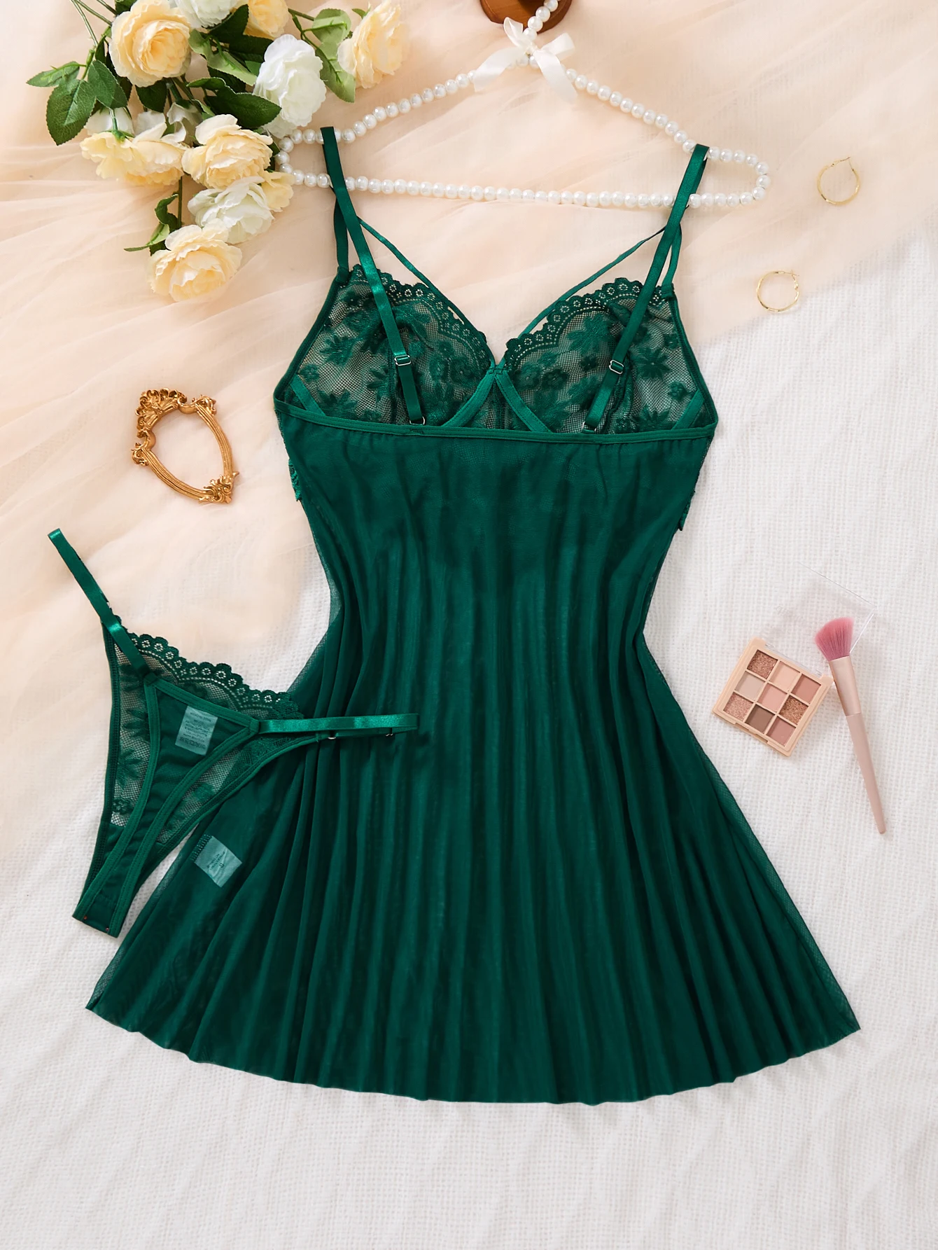 Conjunto de Lencería Babydoll de Encaje Floral con Diseño de Margaritas Verdes, Camisón Transparente con Tanga a Juego, Ropa de Dormir Sexy para Mujer ZA825096