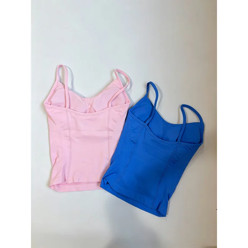 Conjunto de Yoga Denyf para Mujer, con Tirantes Finos, Cuello Redondo, Sin Costuras, Sujetador Deportivo con Relleno Extraíble y Pantalones Cortos, para Entrenamiento Físico