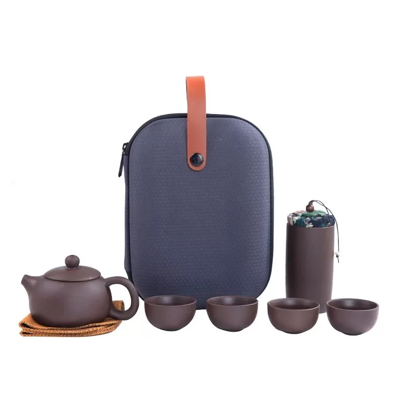 Un bote de arcilla púrpura, cuatro tazas, juego de té portátil para exteriores, juego de té de viaje, regalo para amigos