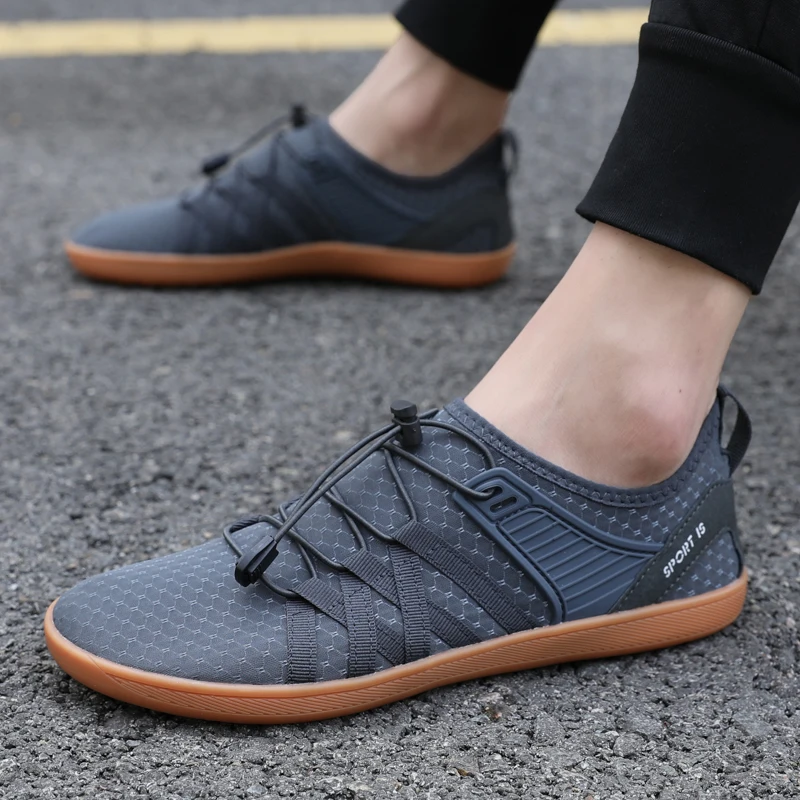 Nuevos zapatos minimalistas para hombre, zapatillas informales descalzas con punta ancha, zapatillas de deporte Unisex transpirables de malla para mujer, zapatos ligeros para caminar