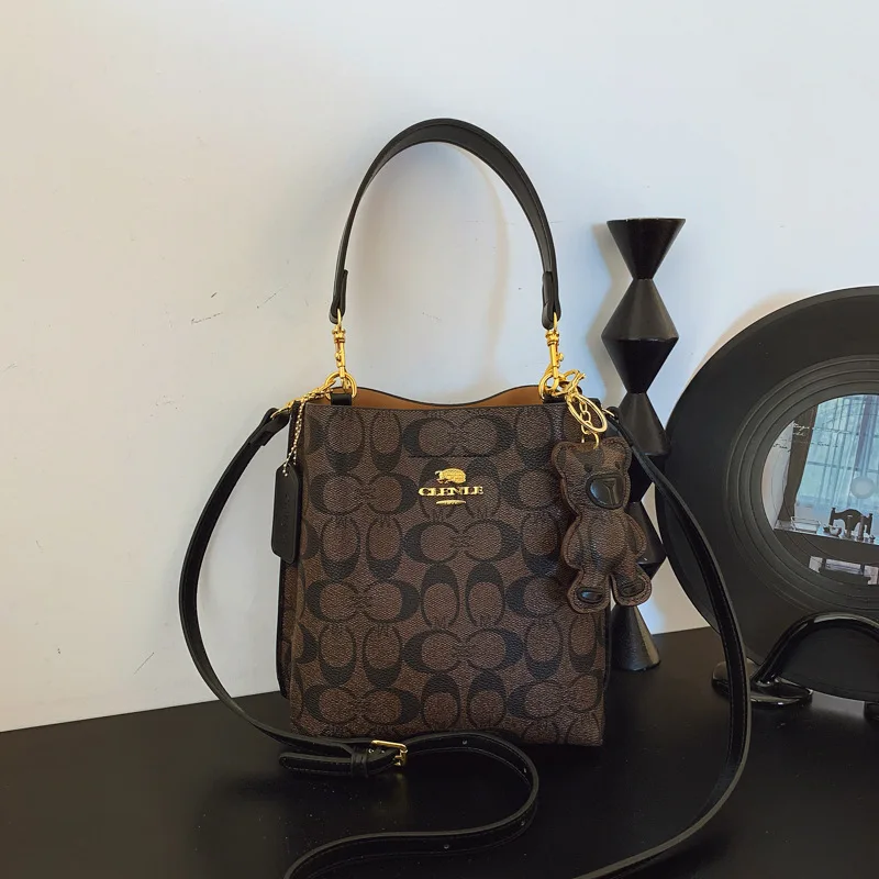 Estilo moderno, bolso elegante y lujoso en forma de cubo, versátil y adecuado para todas las ocasiones, single-shou