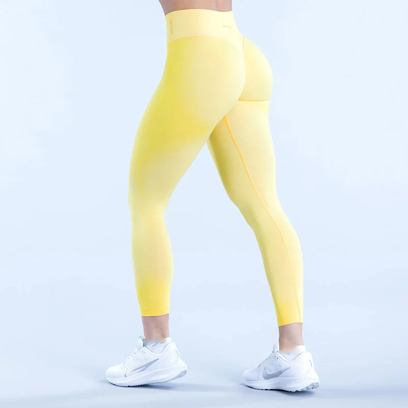 Ignite entrenamiento gimnasio Leggings botín deportes medias Ignite Leggings ropa de mujer pantalones de Yoga de cintura alta Scrunch Butt Leggings