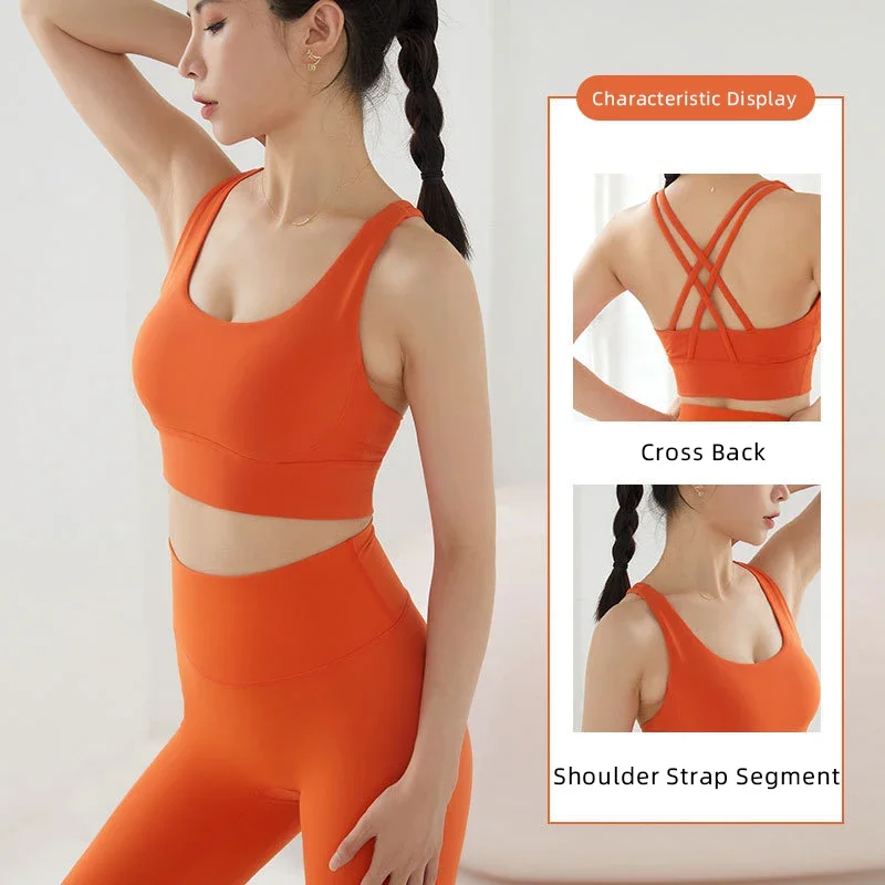 Nuevo Sujetador deportivo de realce, chaleco de Yoga con espalda cruzada, Top acolchado Sexy para Fitness, Top corto transpirable para gimnasio, absorción de golpes para correr, ropa deportiva