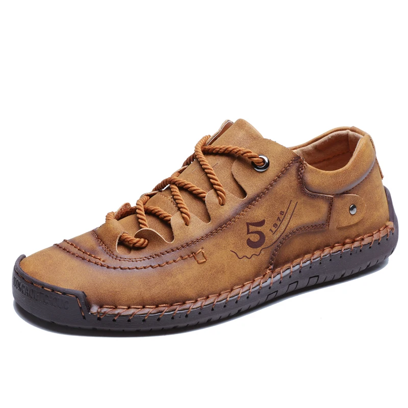 Nuevos zapatos informales de cuero para hombre, cómodos para exteriores, de alta calidad, a la moda, suaves, clásicos, antideslizantes, planos, mocasines, tendencia