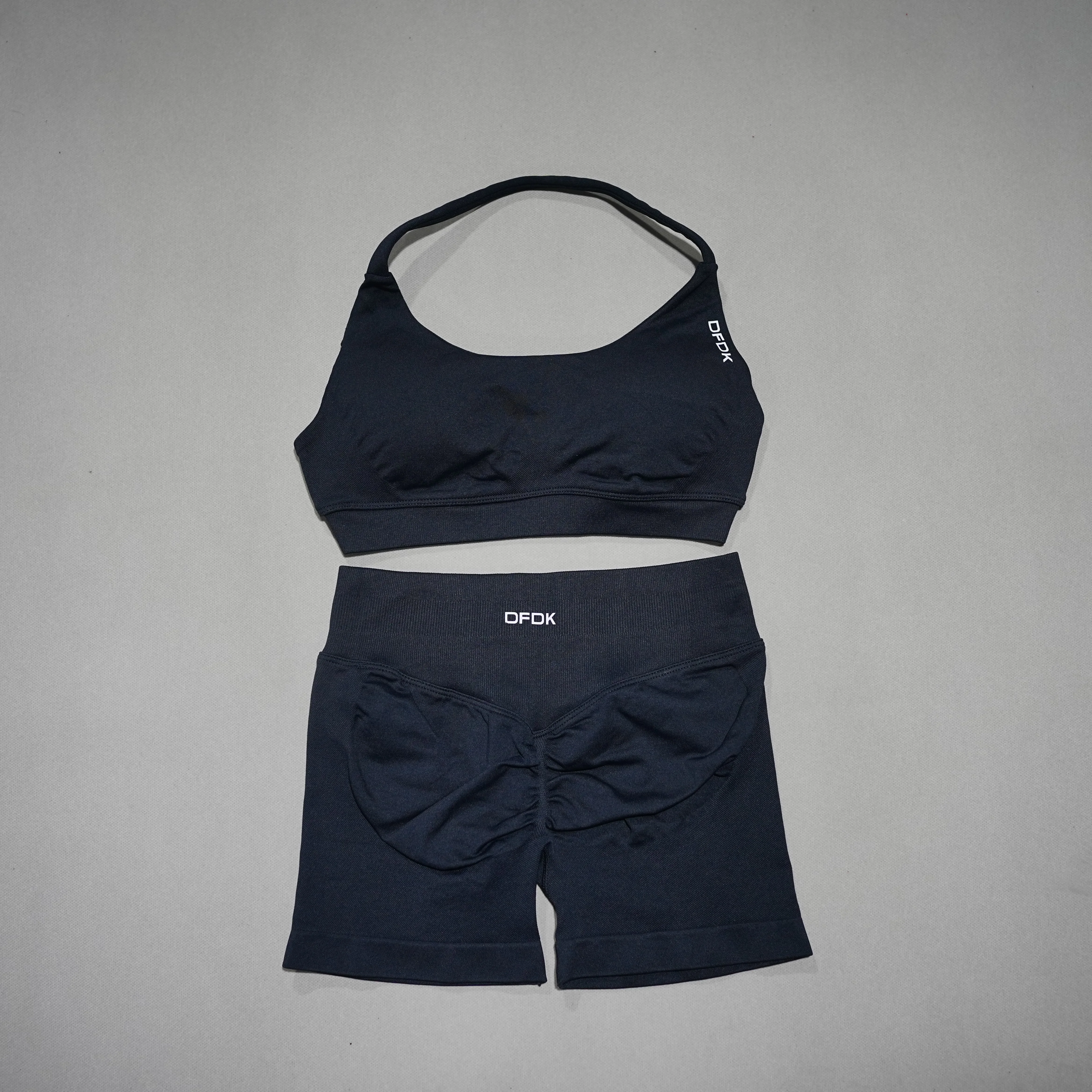 DFDK Conjunto deportivo de 2 piezas para mujer, sujetador deportivo con cordones, pantalones cortos sin costuras, leggings, yoga, gimnasio, fitness, correr, chándal