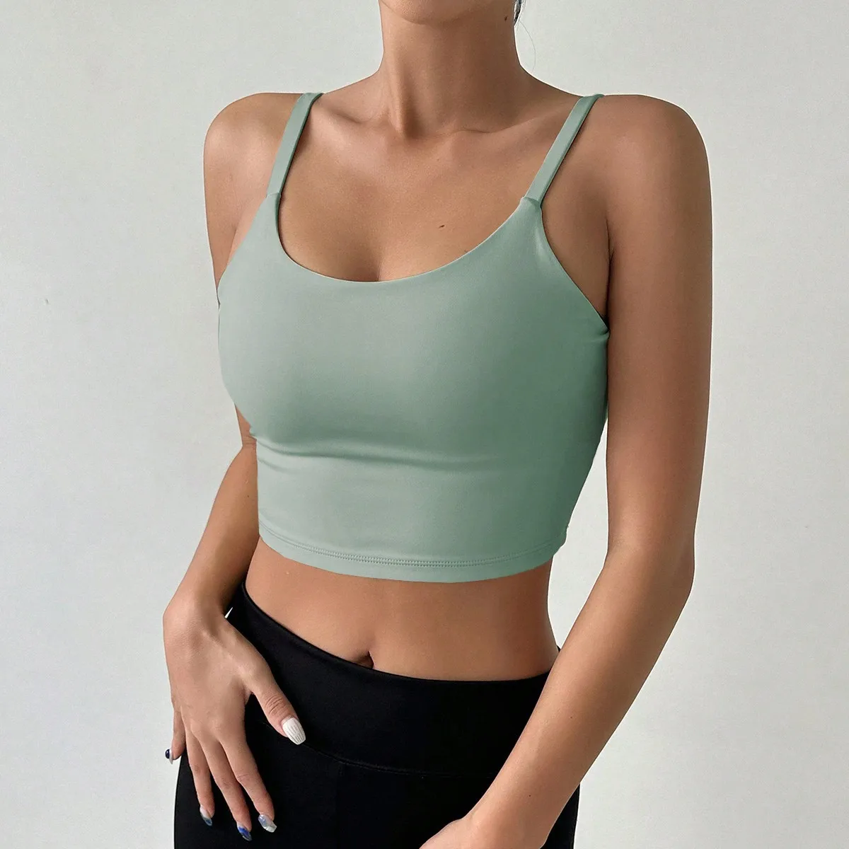 Ropa interior de Yoga para mujer, Sujetador deportivo liso transpirable en forma de U, Top con almohadilla para el pecho, gimnasio, entrenamiento atlético ajustado, chaleco para correr