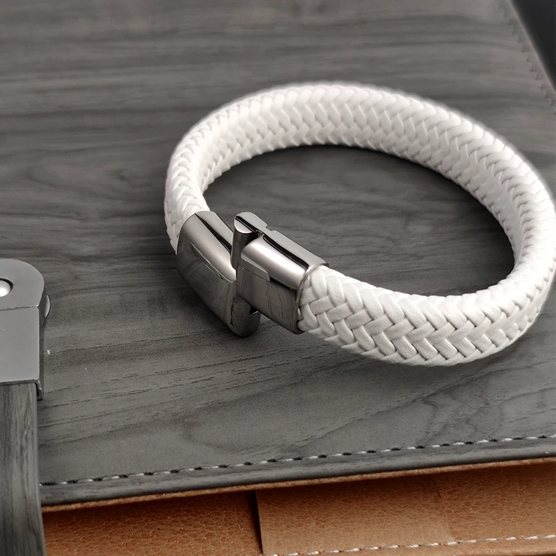 Pulsera trenzada de cuero blanco Simple a la moda, cierres de hebilla de acero inoxidable para hombres, brazalete hecho a mano, venta al por mayor, regalo de joyería