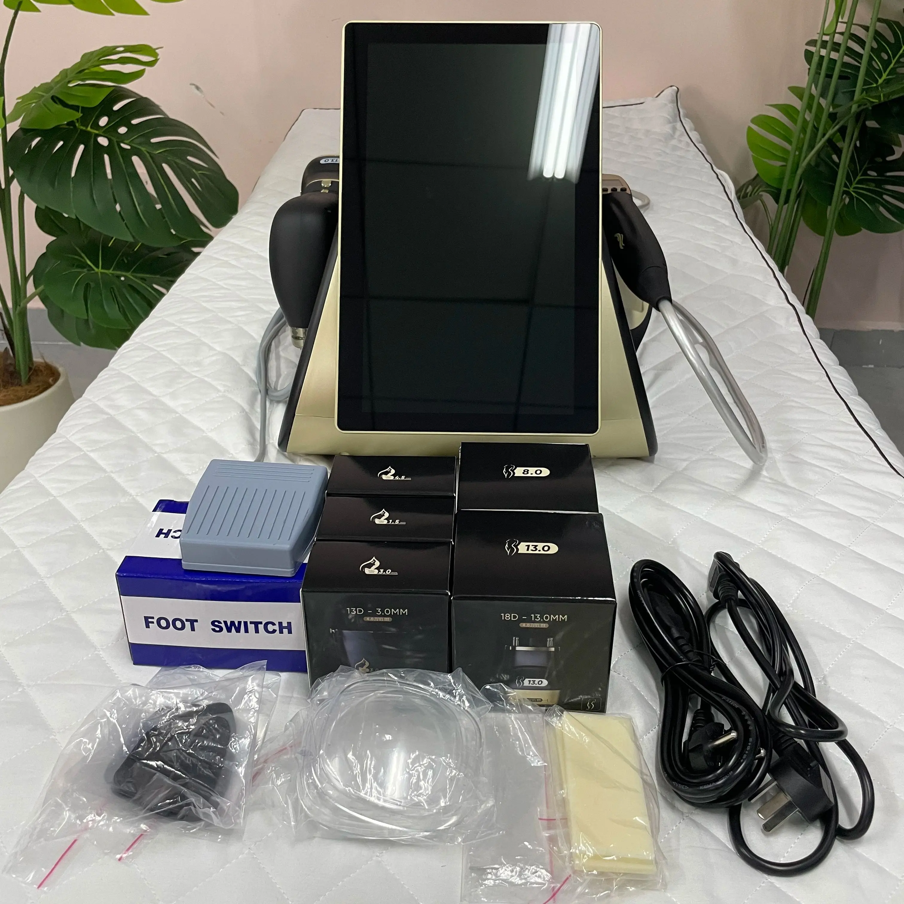 Máquina de Belleza Multifuncional Profesional 22D MAX HIFU para Lifting Facial, Reafirmación de la Piel y Contorno Corporal