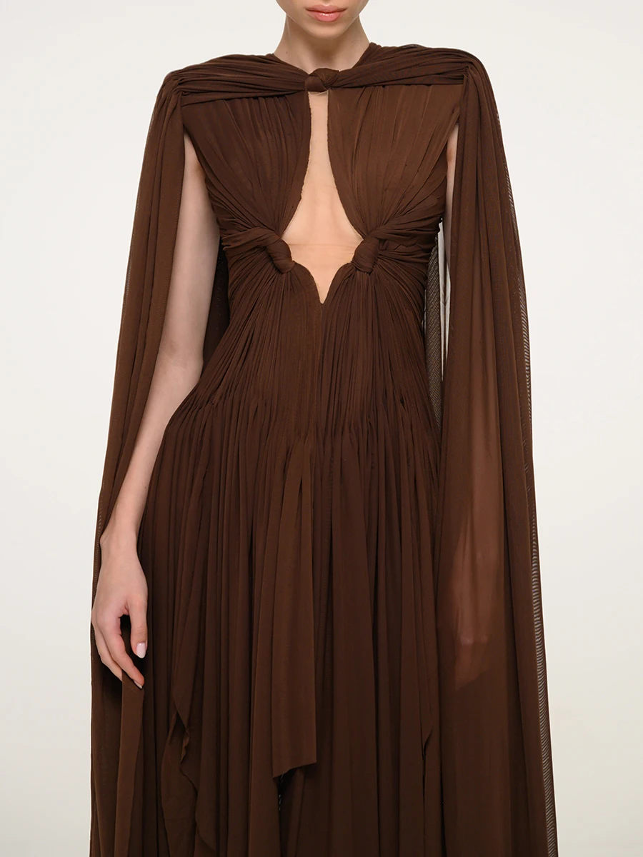 Vestidos Elegantes TWOTWINSTYLE con Pliegues y Corte Holgado en Color Café para Mujer, Cuello Redondo, Sin Mangas, Estilo Vintage de Lujo, Moda Femenina de Verano, Nuevo