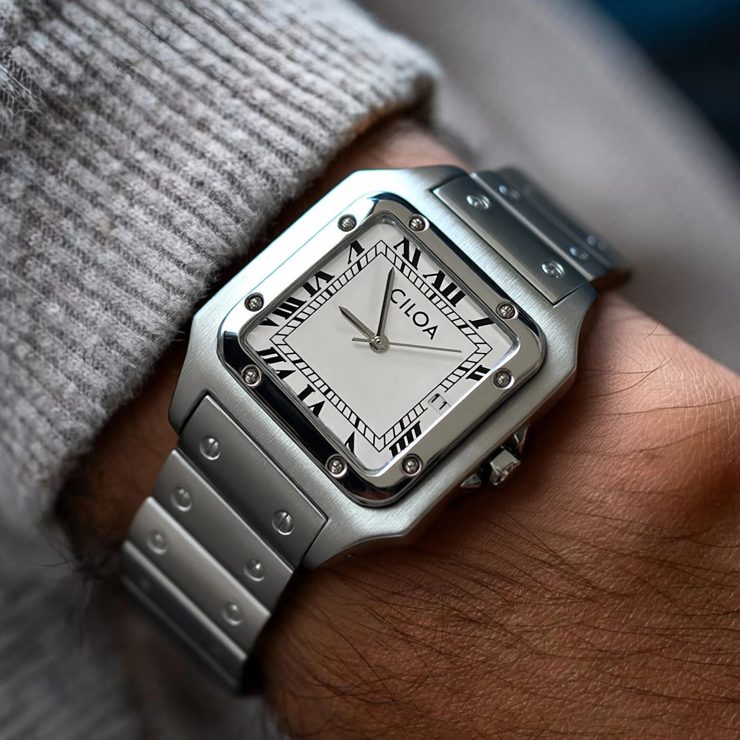 Reloj de Pulsera para Hombre CILOA de Lujo con Números Romanos Cuadrados, Caja de Dos Tonos, Correa de Cuero Gris, Elegante Reloj de Cuarzo para Uso Diario