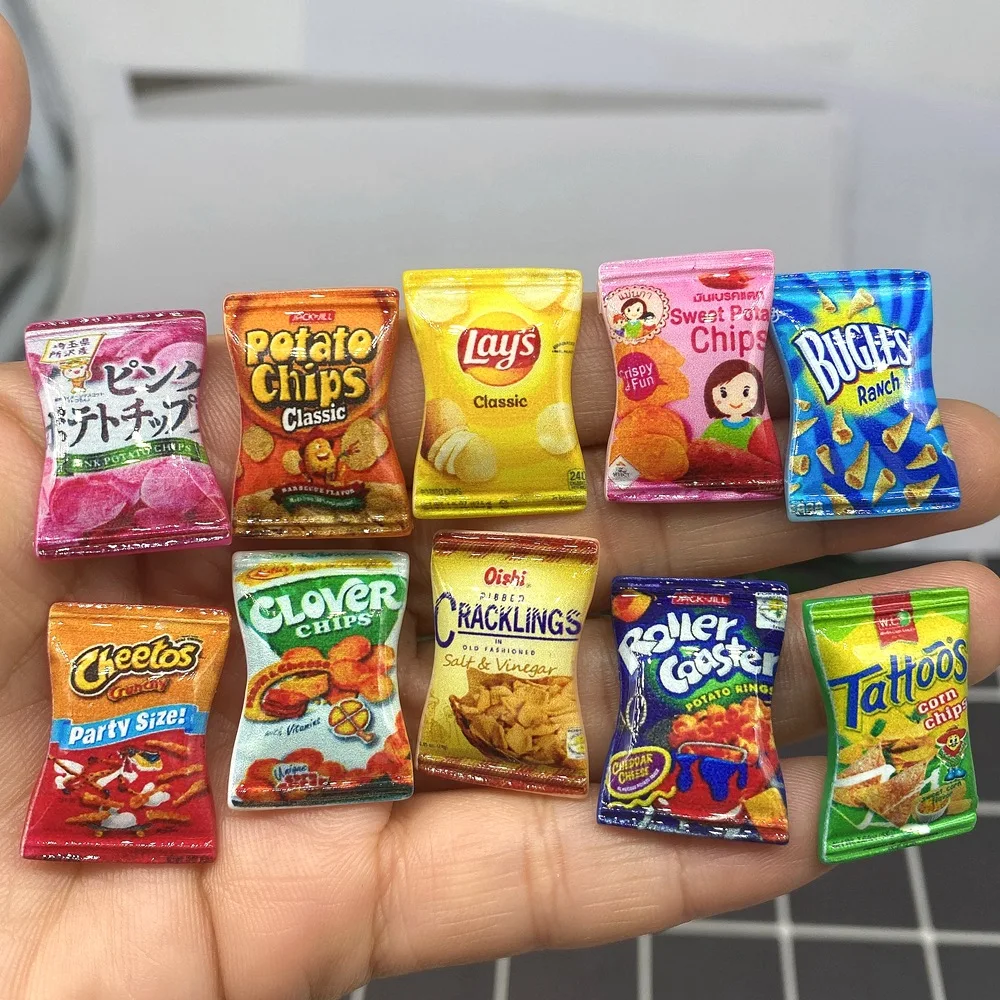 10 unids/lote 1/6 escala casa de muñecas en miniatura Chips de resina modelo Mini Snack para Blyth BJD OB11 decoración para casa de muñecas accesorios de juguetes