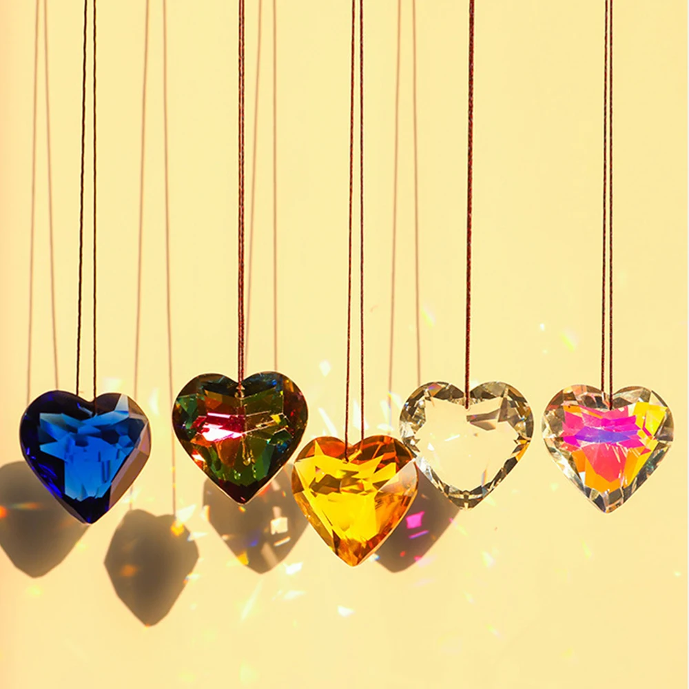 Atrapasueños de prisma de 45/30mm, nuevas decoraciones de jardín, colgante en forma de corazón, manualidades, decoración de jardín, fabricante de arcoíris, decoración de ventana, 2025