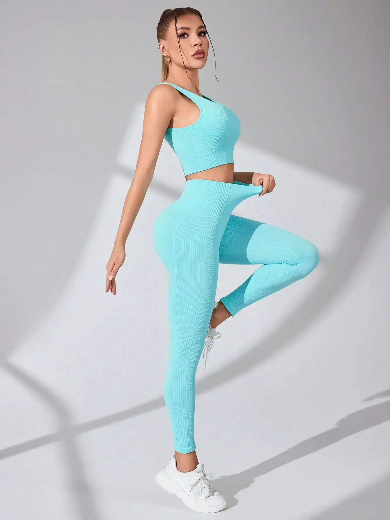 Conjuntos de entrenamiento para mujer de 2 piezas: leggings de yoga sin costuras y sujetador deportivo con tirantes cruzados, trajes de gimnasio, conjunto de ropa deportiva a juego