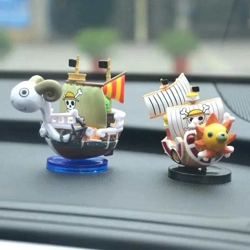 One Piece Thousand Sunny Going Merry Barco Pirata de PVC, Miniatura de Coche, Adorno de Escritorio de Anime, Modelo Coleccionable, Regalo