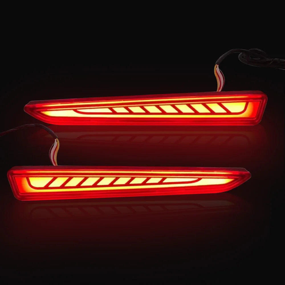 Luz de parachoques trasero de coche para Toyota Raize 2019 2020 2021 2022 señal de giro dinámica LED lámpara de advertencia de freno Reflector 12V Accesorios