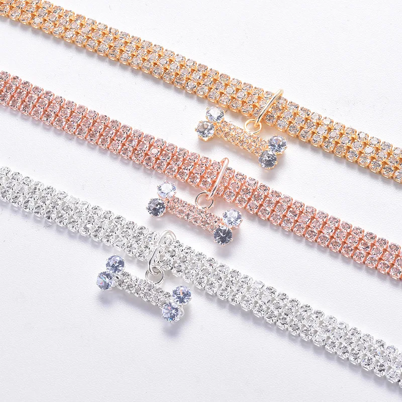 Collar ajustable para mascotas, Collar de cristal para perros y gatos, colgante de hueso con diamantes de imitación, accesorios para vestir de belleza a la moda para cachorros