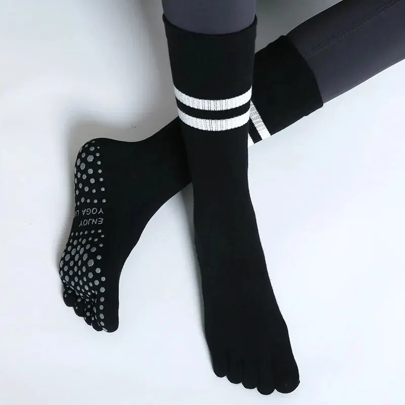 Calcetines de Yoga transpirables para mujer, calcetines deportivos antideslizantes de cinco dedos para Pilates, calcetines de algodón para Fitness, baile, Ballet, suelo interior