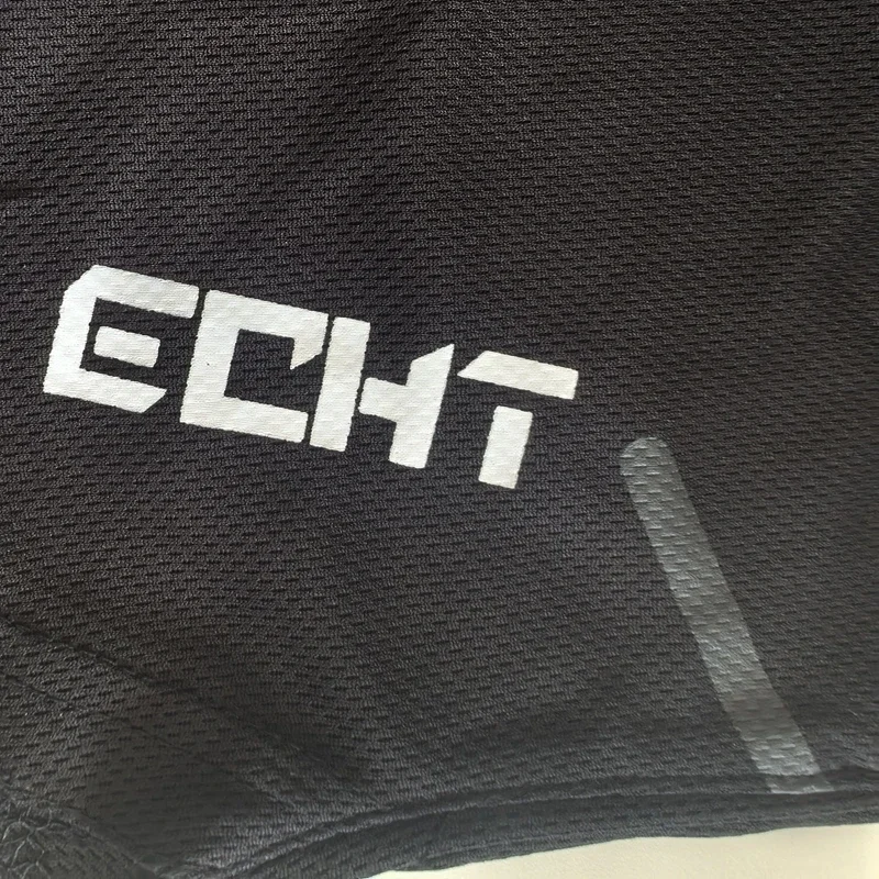 Pantalones Cortos Deportivos de Malla Fina para Verano, Transpirables, para Hombre, de Moda, para Entrenamiento Muscular, Pantalones de Tres Puntos, para Correr, Casuales