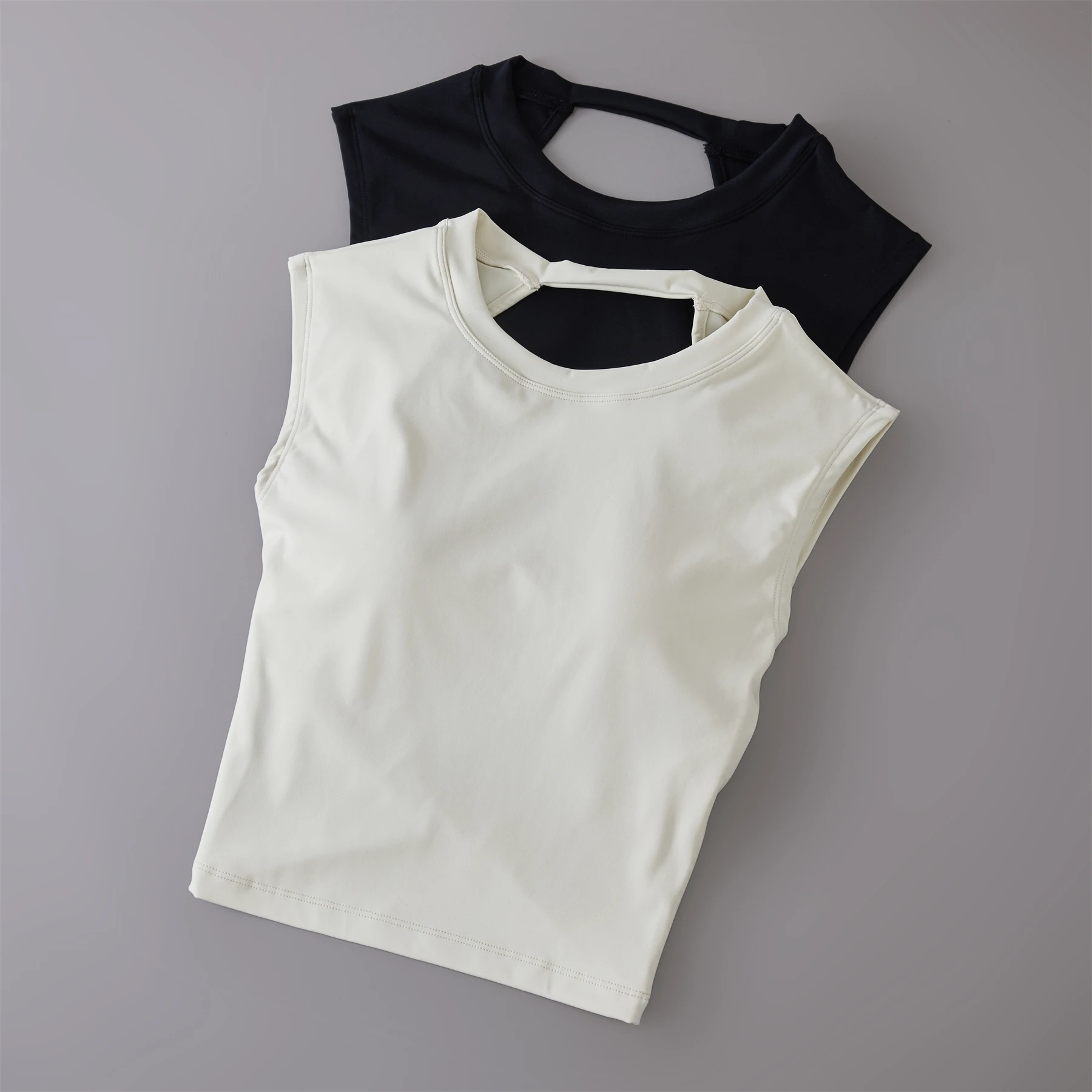 Camiseta deportiva corta con espalda descubierta para mujer, Camiseta deportiva de manga corta con almohadilla fija para el pecho, Tops de Yoga sexys, chaleco de Fitness adelgazante de cintura
