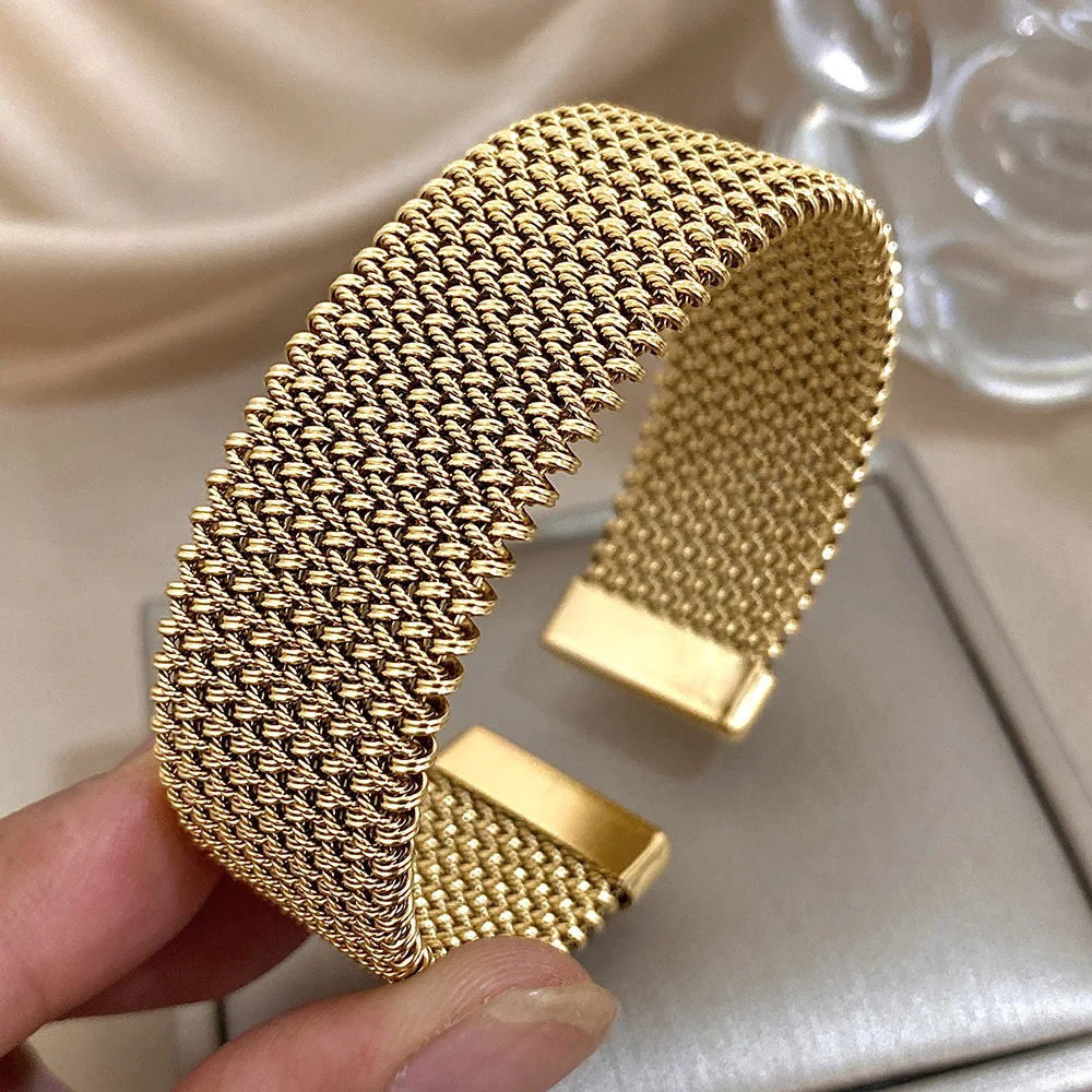 Brazaletes dorados de tejido Vintage para mujer, pulsera gruesa de acero inoxidable elegante a la moda, brazalete resistente al agua, regalos de joyería
