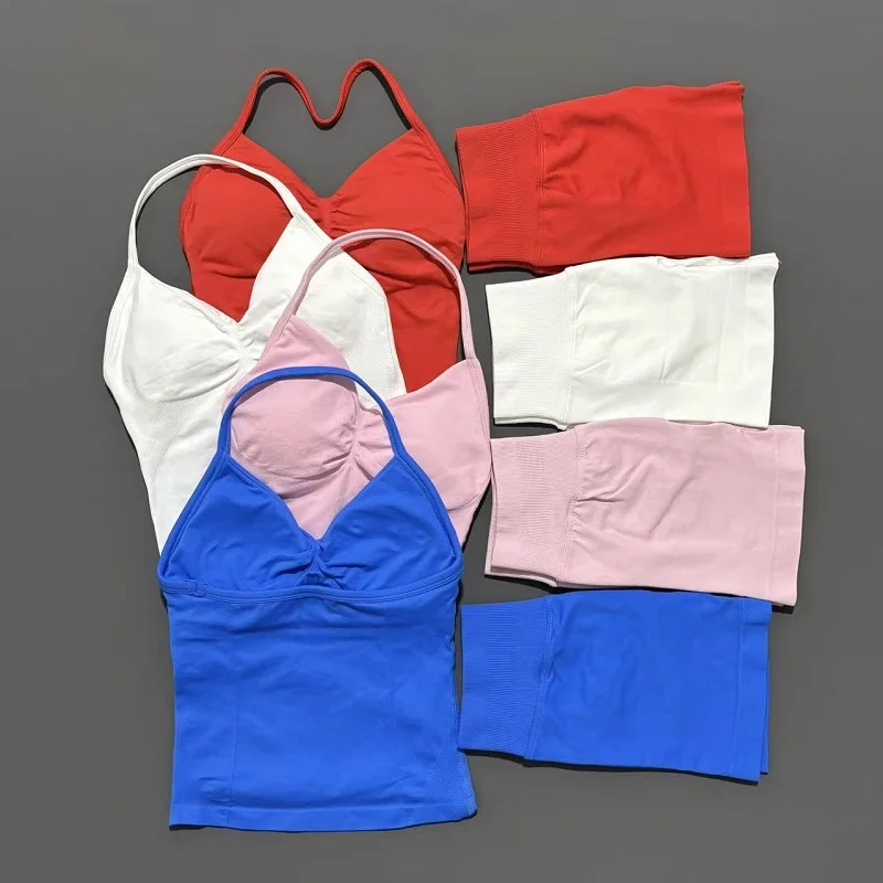 Conjunto Deportivo de 2 Piezas para Mujer: Top de Yoga sin Espalda y Shorts Scrunch de Cintura Alta Sin Costuras - Ideal para Gimnasio y Entrenamiento