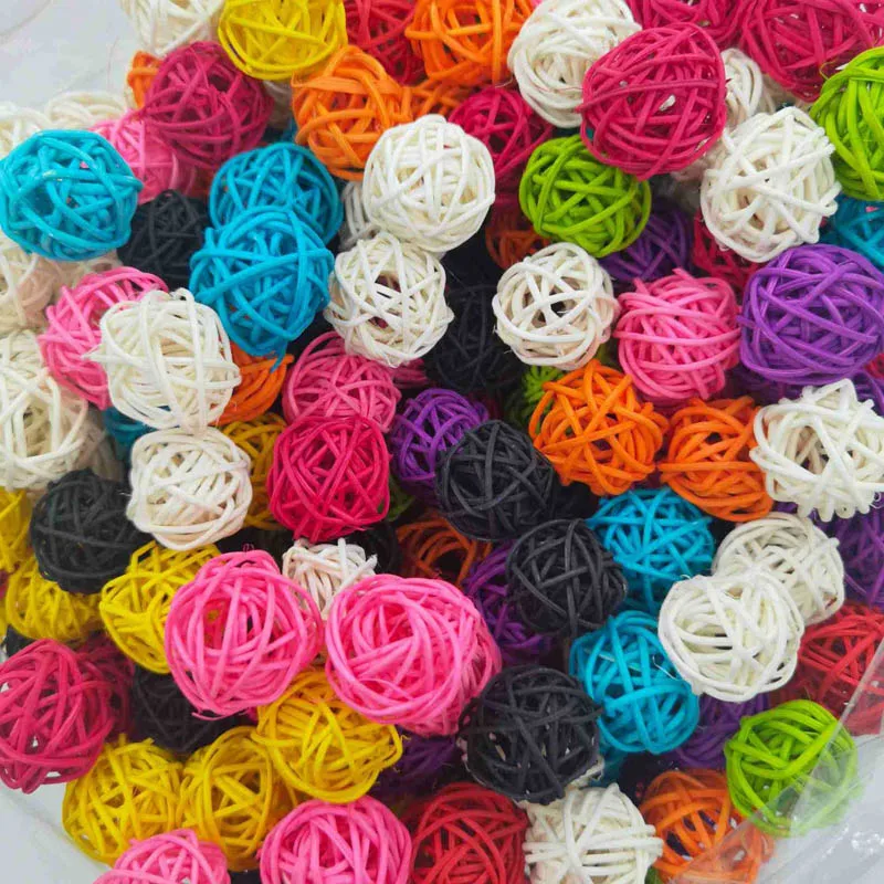 10 Uds. Bola de juguete para masticar loros Color primario Sepak Takraw entrenamiento de aves para mascotas juguete interactivo jaula para pájaros decoración suministros para pájaros