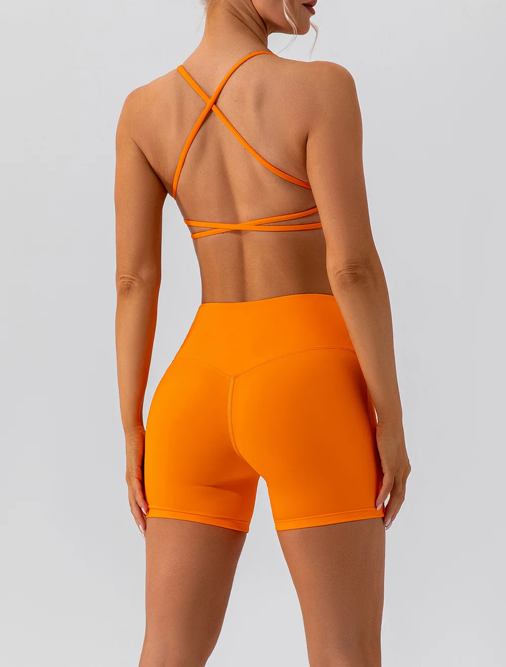 SHINBENE Sujetadores deportivos acolchados con giro frontal para mujer, camiseta sin mangas corta para Yoga, sujetador de gimnasio para entrenamiento cruzado en la espalda