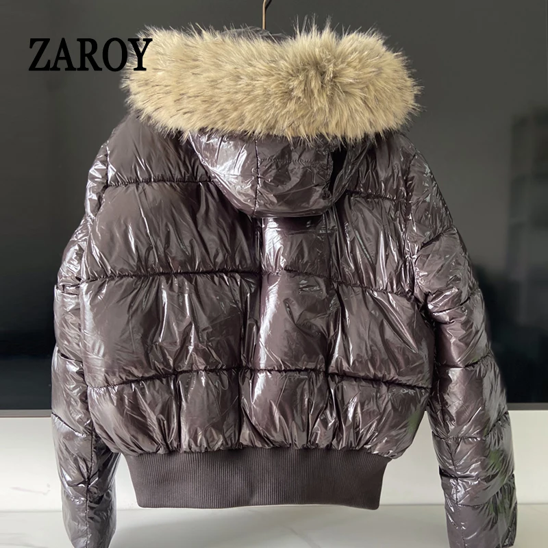 ZAROY Chaqueta acolchada de algodón con capucha de piel sintética para mujer, abrigo de invierno con bolsillos con cremallera, parkas acolchadas retro Y2K, ropa de abrigo de estilo urbano