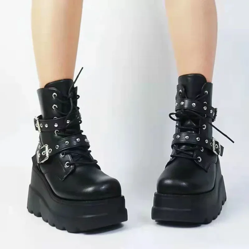 Nuevos botines de cuero Pu para mujer, Otoño Invierno, punta redonda, zapatos con cordones, Botas de plataforma para motocicleta para mujer, zapatos góticos