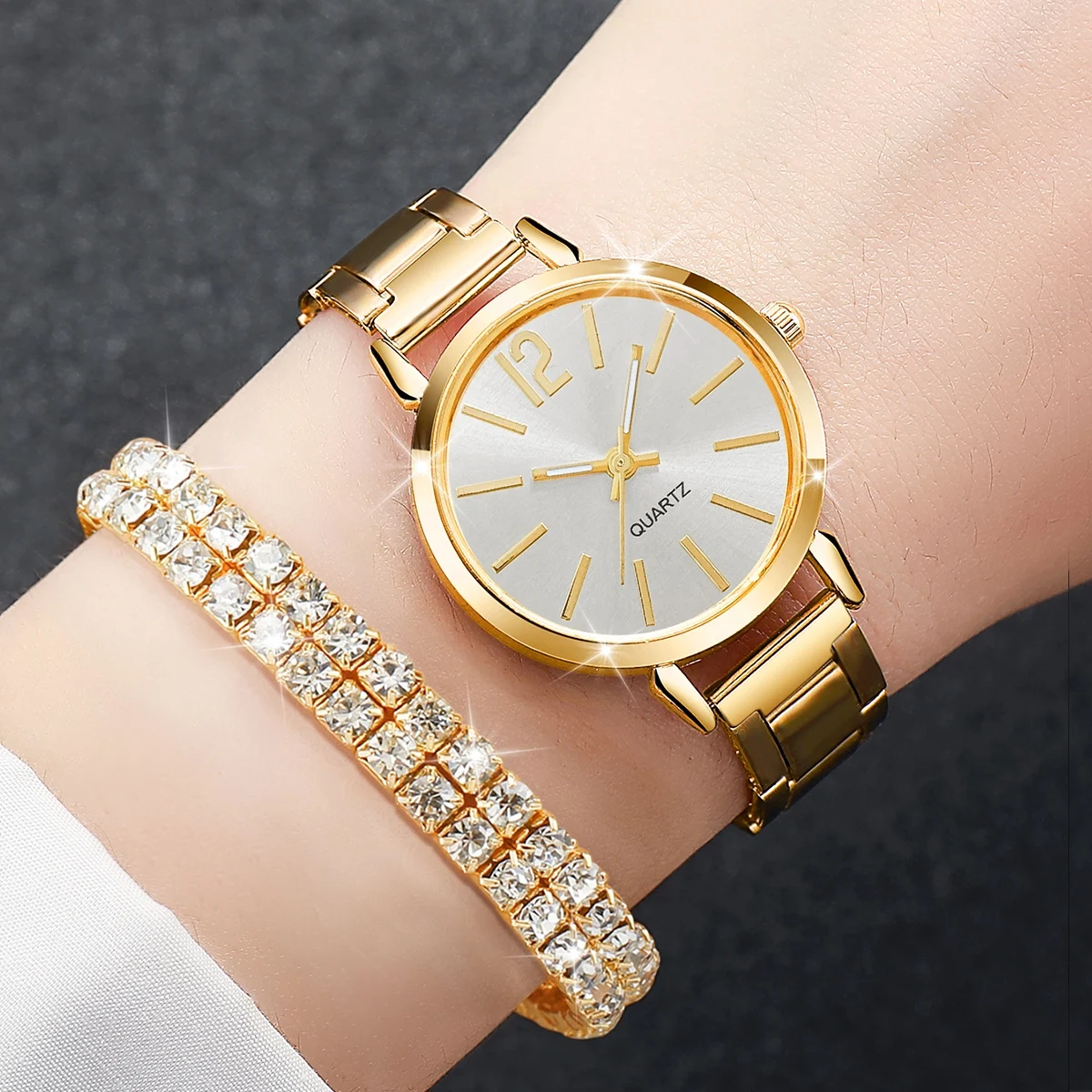 6 unids/set reloj de mujer moda banda de acero relojes de cuarzo conjunto de pulseras de diamantes (sin caja)