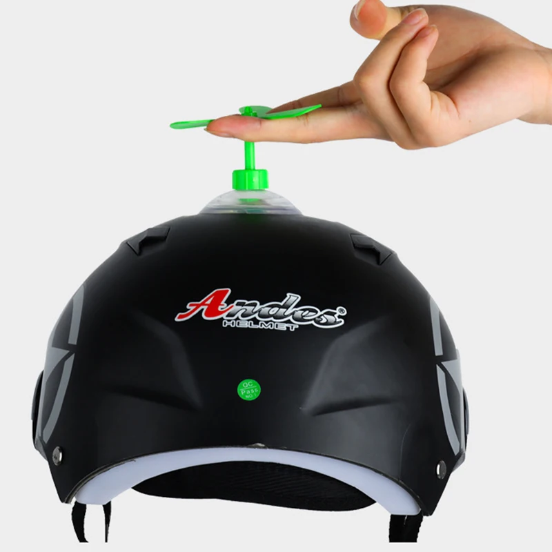 Casco para mascotas con ventosa, diseño de libélula de bambú, gorra para gatos y perros, divertida hélice de helicóptero, accesorios para mascotas, tocado para niños y motocicletas