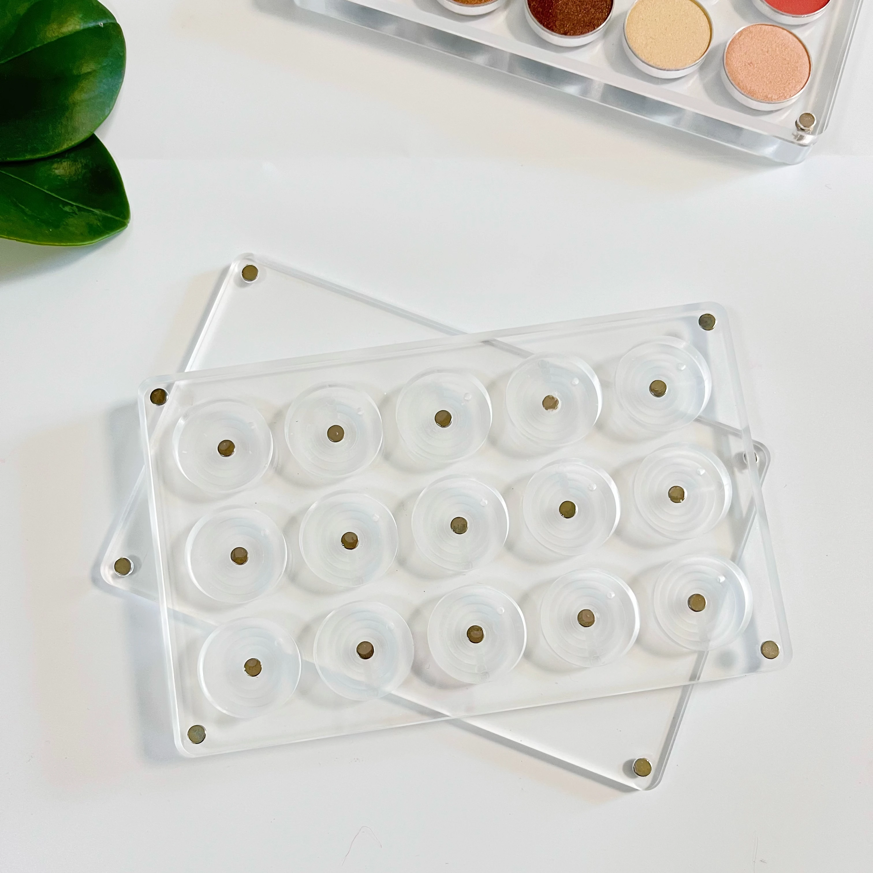 YicaiNew Paleta de Sombras de Ojos Magnética Vacía, Acrílica Transparente, Elegante, para Maquillaje, 26mm*4/9/15/24 Orificios