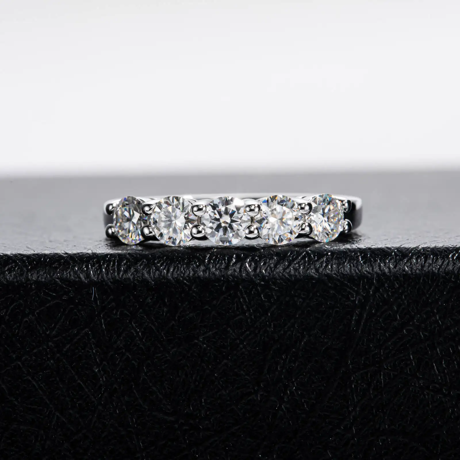 Anillo de Moissanita TY de Oro Blanco, Color D, 4 mm, para Mujer, Plata 925, Piedra de 1.5 CT, Anillo de Compromiso, Banda de Boda, Plata de Ley