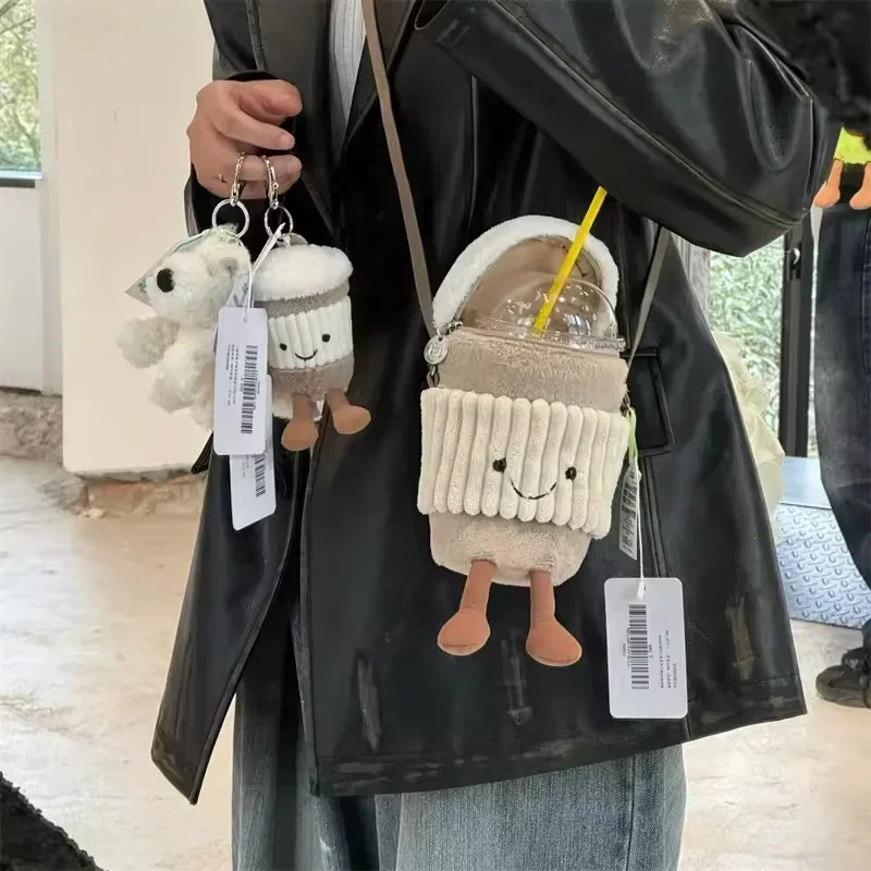 Réplica de bolsa de té de la leche y café de dibujos animados, colgante interesante, llavero de juguete de peluche, muñecas, tazas de acompañamiento, bolsas cruzadas de felpa