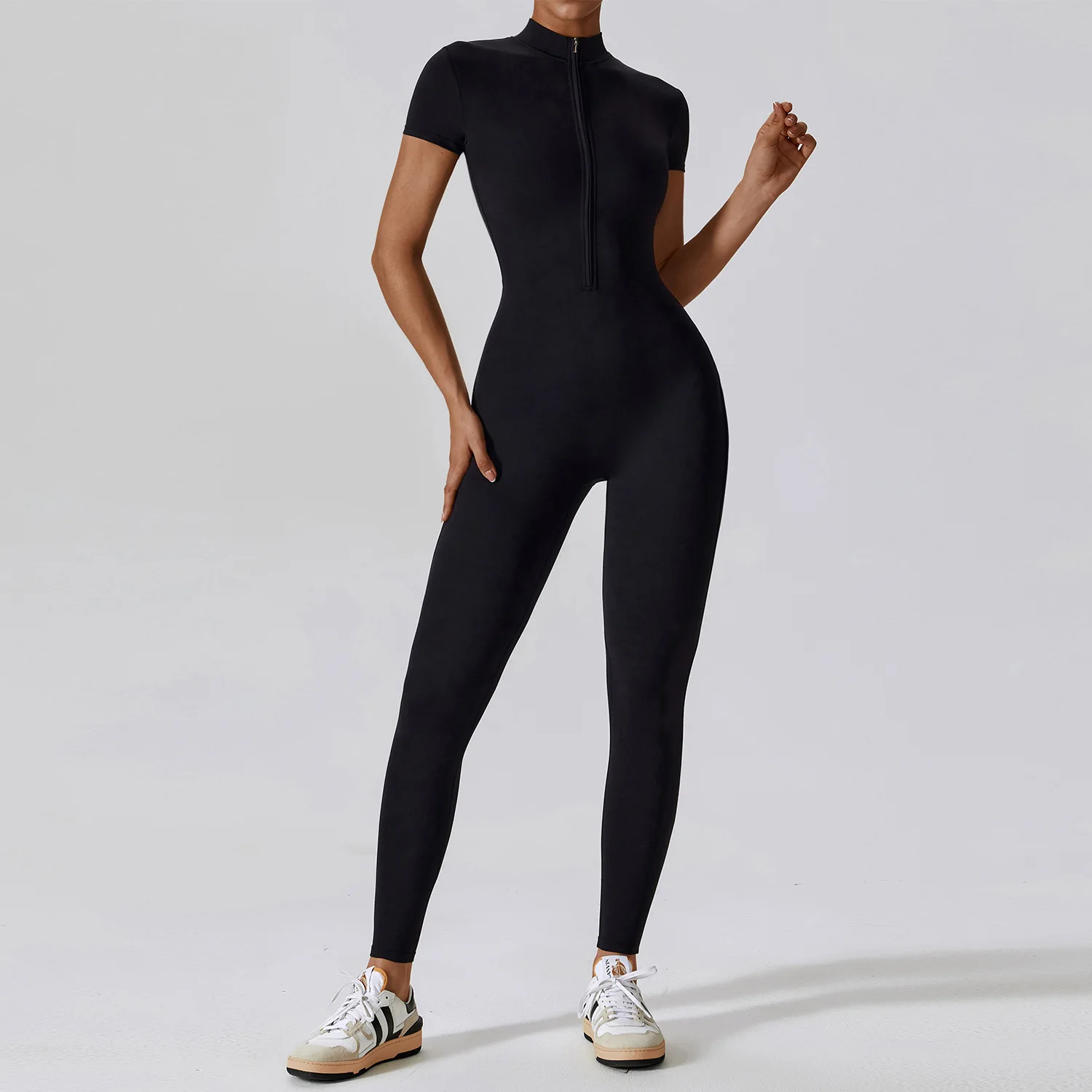 Conjunto de Yoga para mujer, monos de una pieza con cremallera, manga corta, gimnasio, ropa de entrenamiento de realce, mono de Fitness, ropa deportiva, chándal