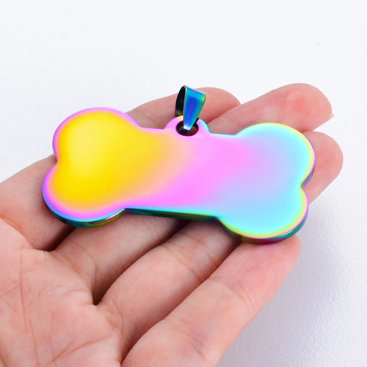 10 Uds. Venta al por mayor de etiquetas de identificación de perro/gato con forma de hueso de acero inoxidable, accesorios para Collar, joyería de etiqueta de identificación de mascota en blanco en 6 colores