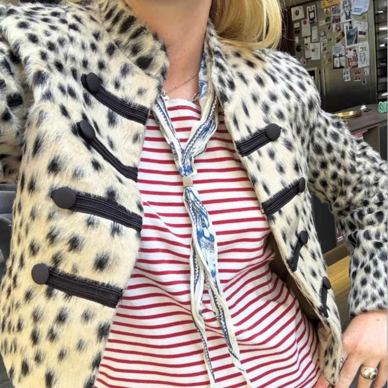 Chaqueta Corta de Mujer con Estampado de Leopardo y Piel Sintética, Estilo Vintage, Cuello Alto, Botones, Manga Larga, Ropa de Abrigo, Novedad 2026, Chaquetas Urbanas para Mujer