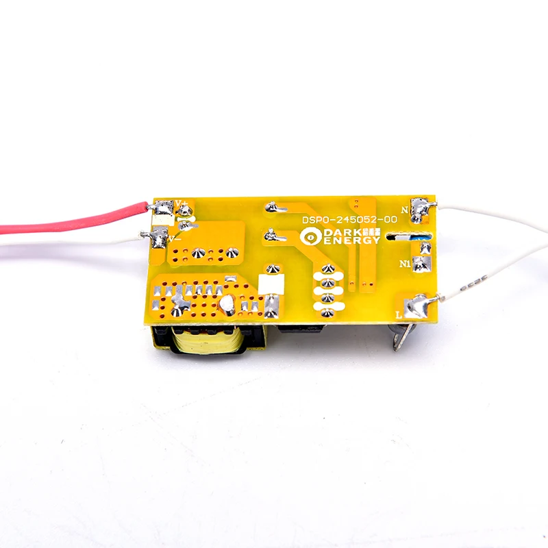 8W 5W 18W 25W 36W 50W 120/240mA/250mA Controlador LED Transformador de luz de corriente constante AC200-240V Adaptador de corriente para bombilla LED DIY