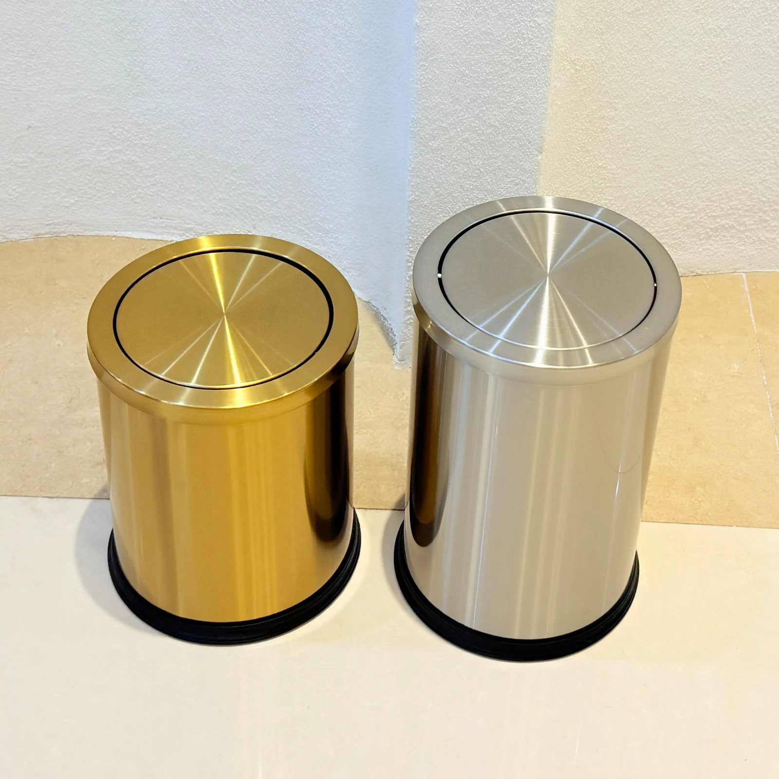 Bote de basura de lujo dorado de 7L, bote de basura moderno, bote de basura antiolor, bote de basura para el hogar y el baño