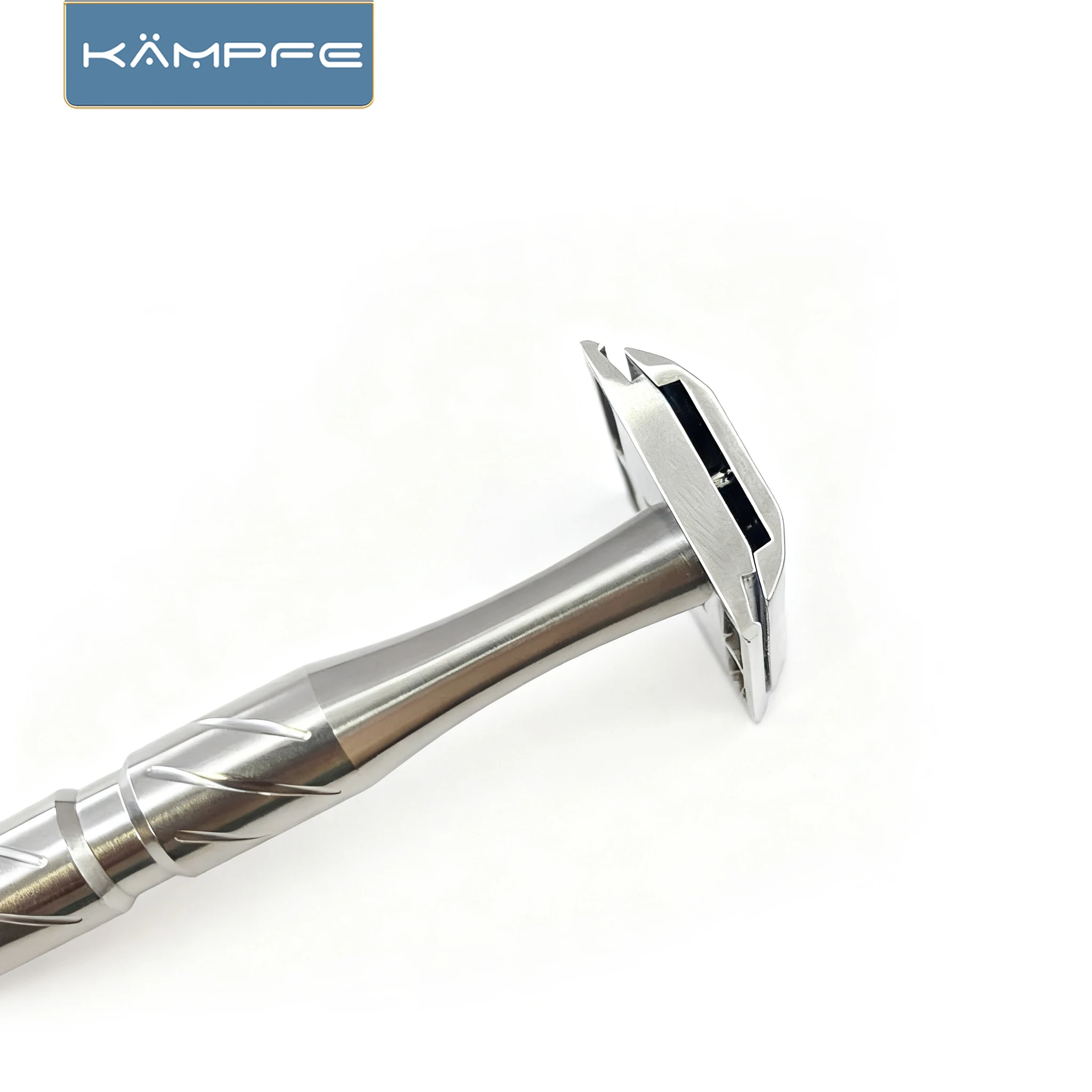 KAMPFE Manual Safety CNC - Acero inoxidable procesado para afeitado en húmedo de piel sensible