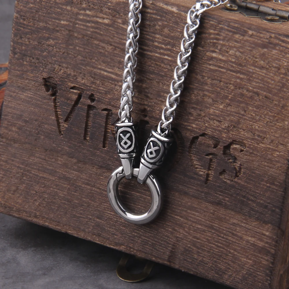 Collar con Colgante de Runa Vikinga Nórdica con Cierre Redondo Abierto, Cadena de Acero Inoxidable con Caja de Madera