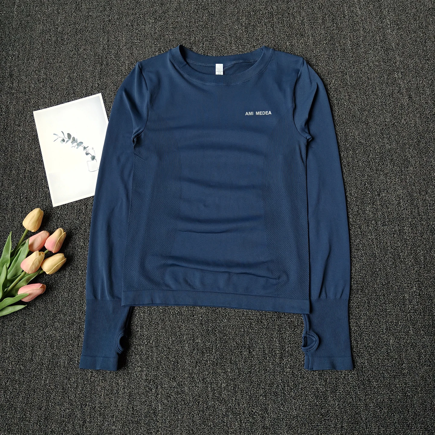 Top de entrenamiento de compresión para mujer, camiseta de fitness transpirable y de secado rápido de manga larga para correr, yoga y entrenar
