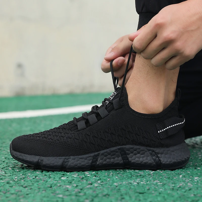 Zapatillas deportivas de moda para hombre, zapatillas ligeras transpirables para correr, novedad de 2025, zapatillas informales para caminar para hombre y mujer, Tenis femeninos