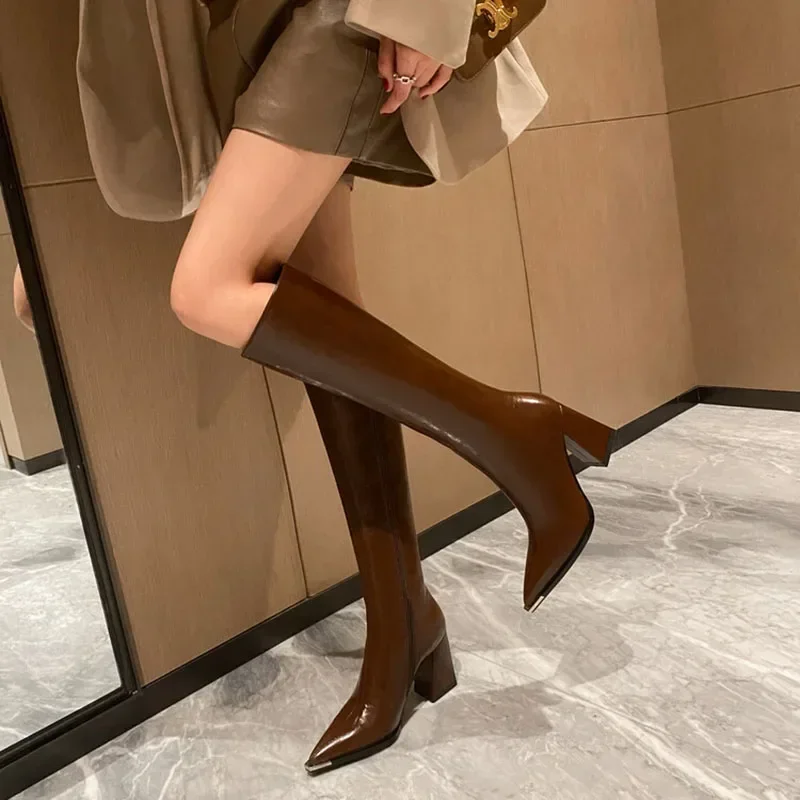 Botas altas con punta estrecha para mujer, botines largos con cremalleras laterales a la moda, zapatos de tacón alto elegantes para fiesta, calzado de invierno para mujer