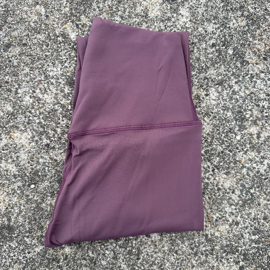 Legging de Yoga de cintura alta de Color sólido, pantalones deportivos suaves con bolsillo en la espalda para mujer, pantalones deportivos ajustados con mantequilla, gimnasio atlético, entrenamiento integral