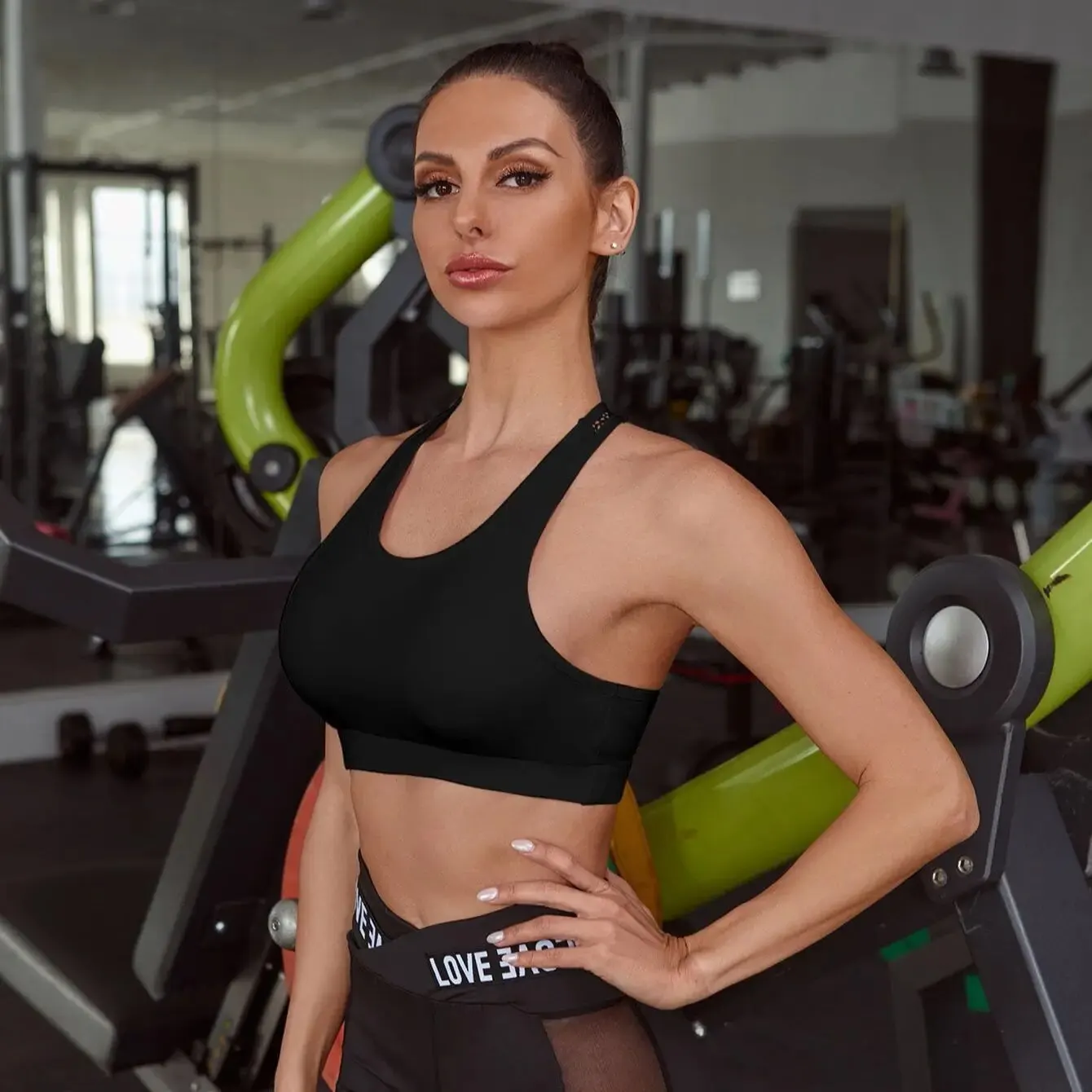 Sujetador deportivo para mujer, sujetador de Yoga con letras para Fitness, copa para correr, Yoga, gimnasio, Top corto de Fitness, Bralette de realce para mujer, sujetadores deportivos