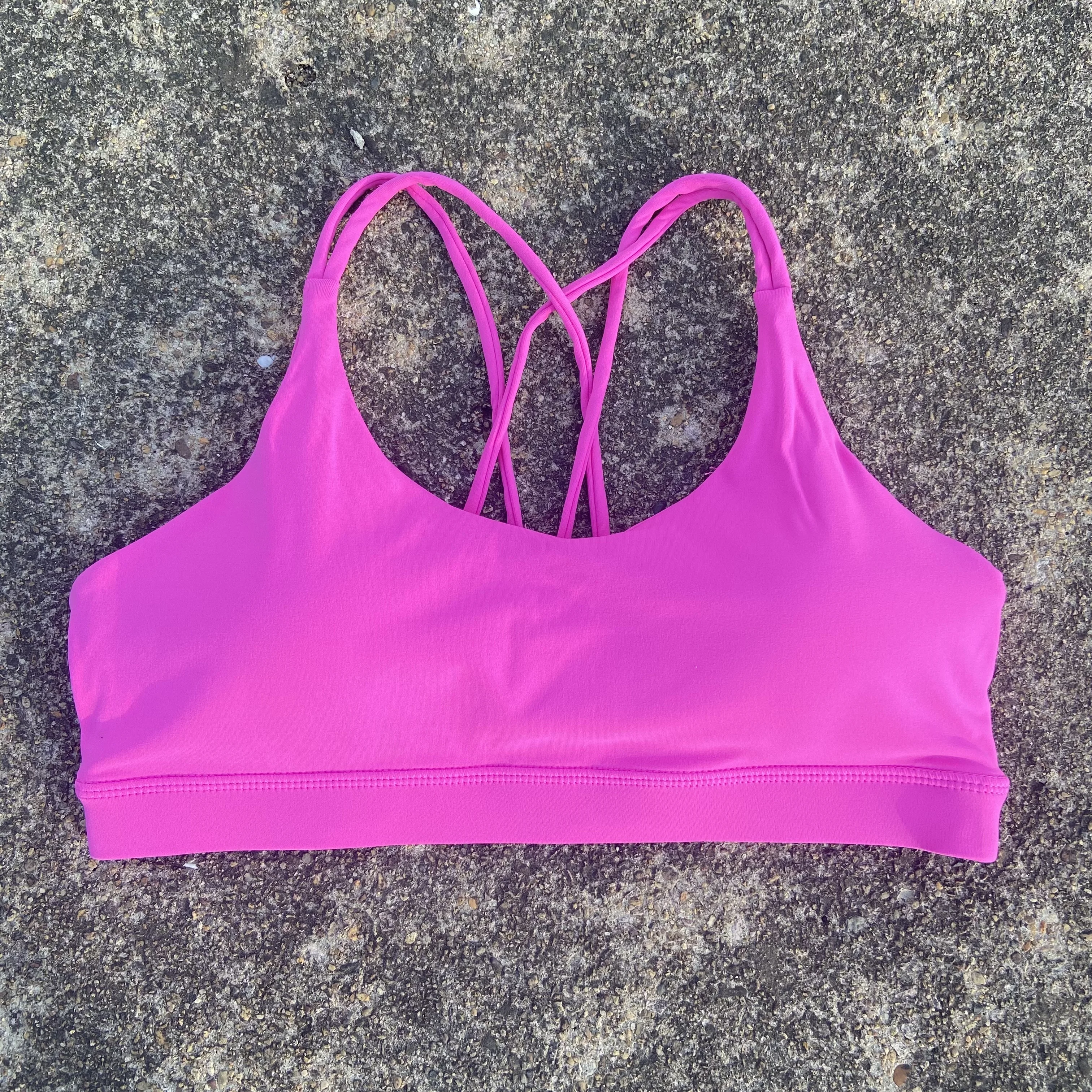 Ropa interior de Yoga para gimnasio de alta resistencia de Color sólido, Sujetador deportivo cruzado para mujer, Top deportivo a prueba de golpes, entrenamiento ajustado atlético con almohadilla para el pecho