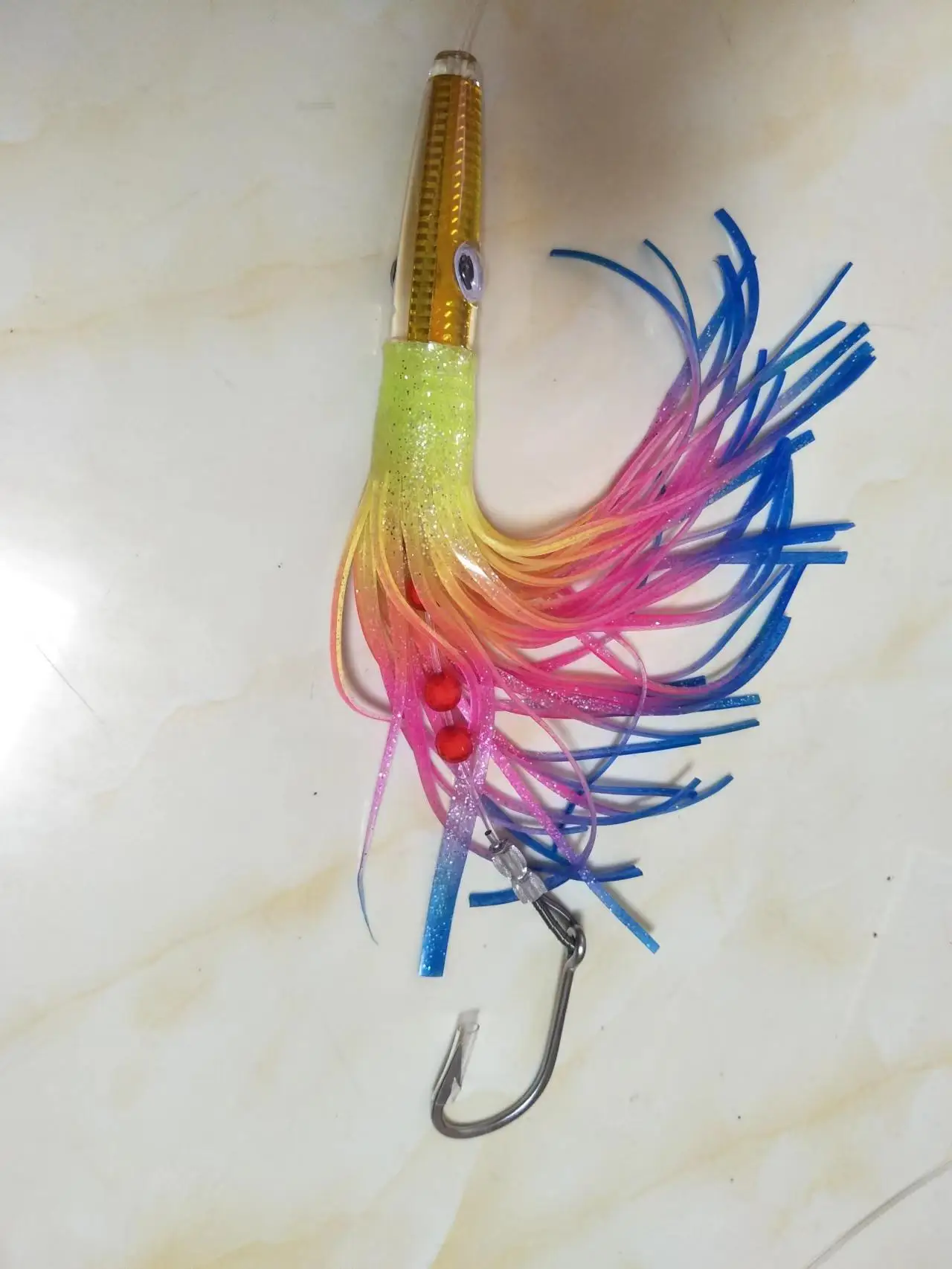 Marlin Tuna Teaser Bird Splashbar SpreaderBars con señuelos premium de 9', aleación de níquel de titanio de 36', versión de instalación con dirección a la derecha